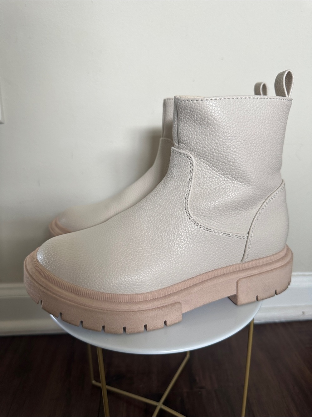 Cat & Jack Kids Cream Ankle Boots with Pink-Tan Soles